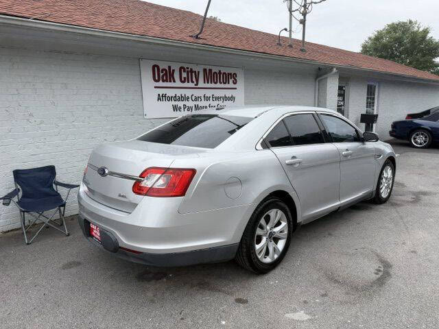 2011 Ford Taurus SEL