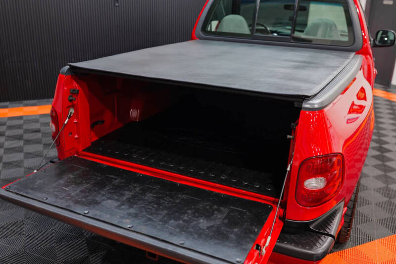 1999 Ford F-150 SVT Lightning