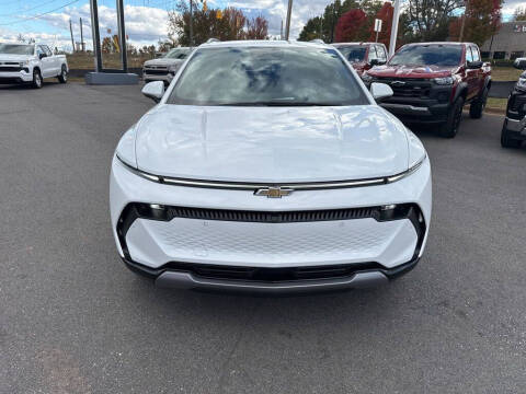 2026 Chevrolet Equinox EV LT 2