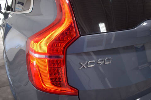2020 Volvo XC90 T5 Momentum
