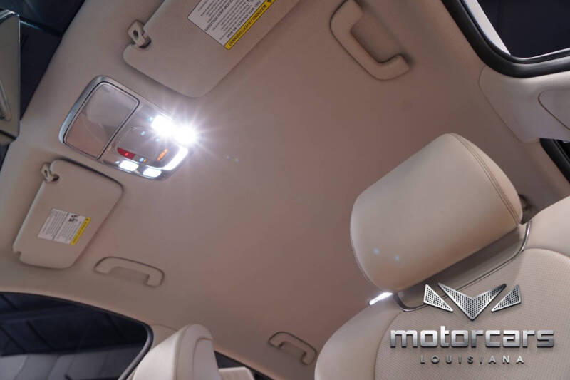 2022 Genesis GV70 2.5T Standard