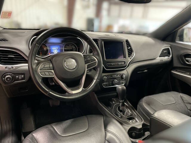 2021 Jeep Cherokee 80th Anniversary Edition