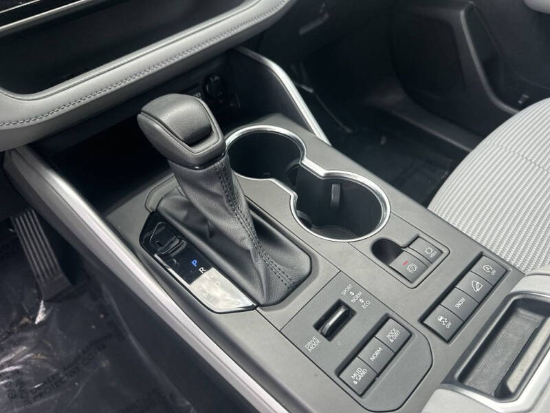 2021 Toyota Highlander L