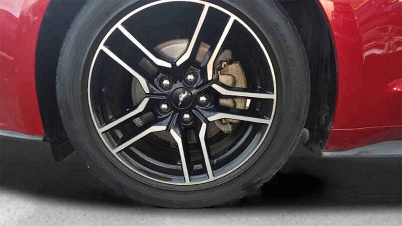 2020 Ford Mustang EcoBoost