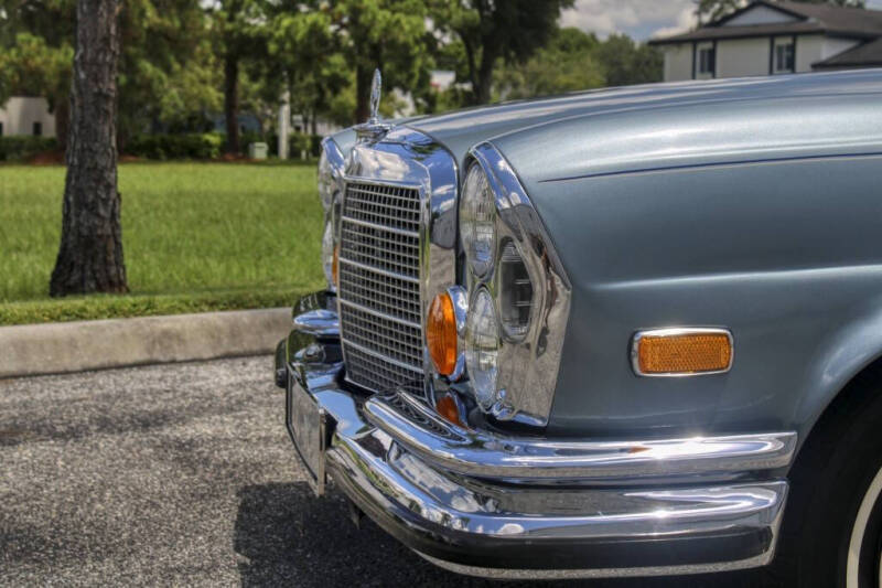 1970 Mercedes-Benz 280-Class