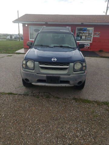 2004 Nissan Xterra for sale at P & T SALES in Clear Lake IA