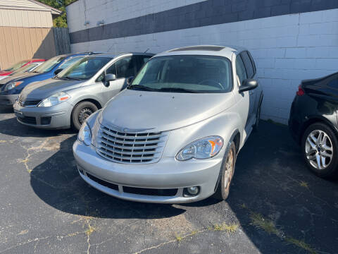 2010 Chrysler PT Cruiser for sale at Holiday Auto Sales in Grand Rapids MI
