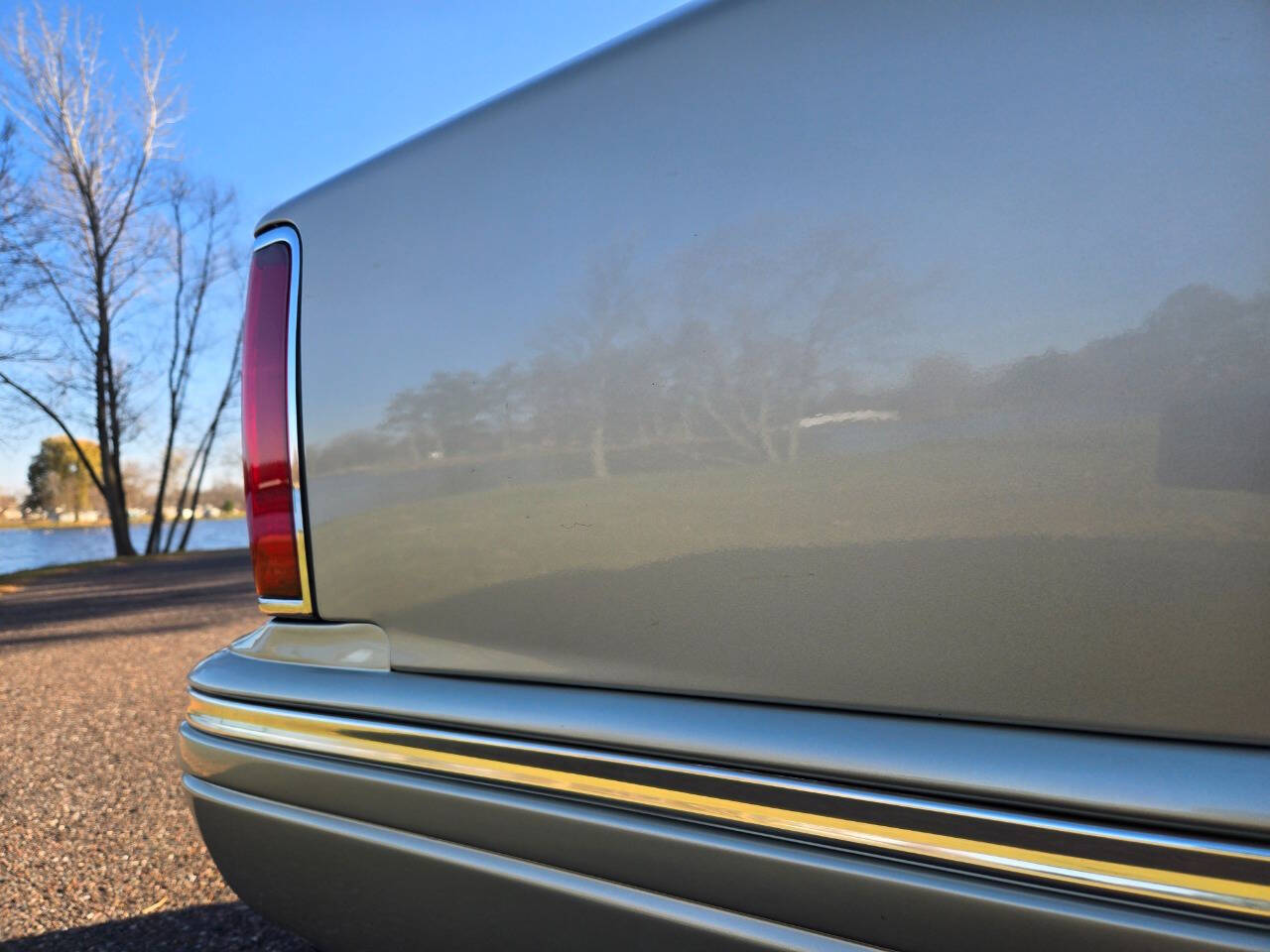 1997 Lincoln Town Car 50