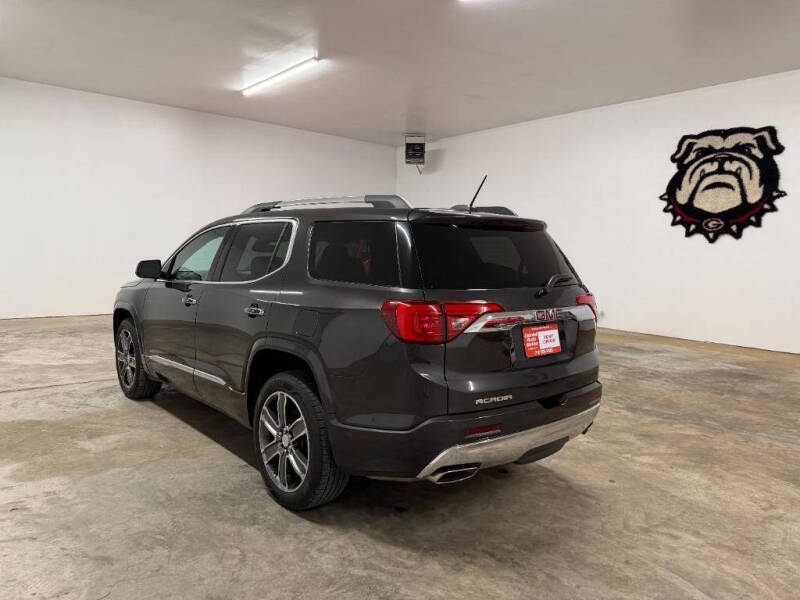 2017 GMC Acadia Denali