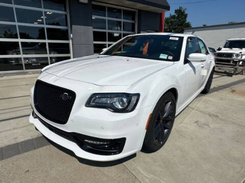2023 Chrysler 300C