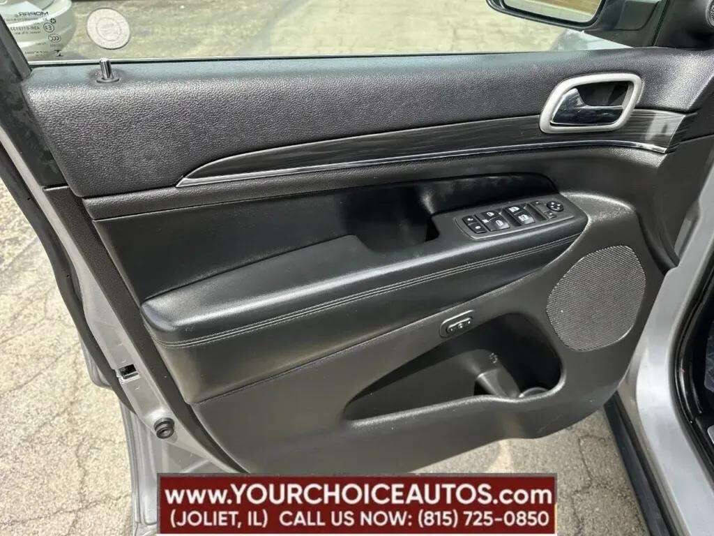 JeepGrand Cherokee37