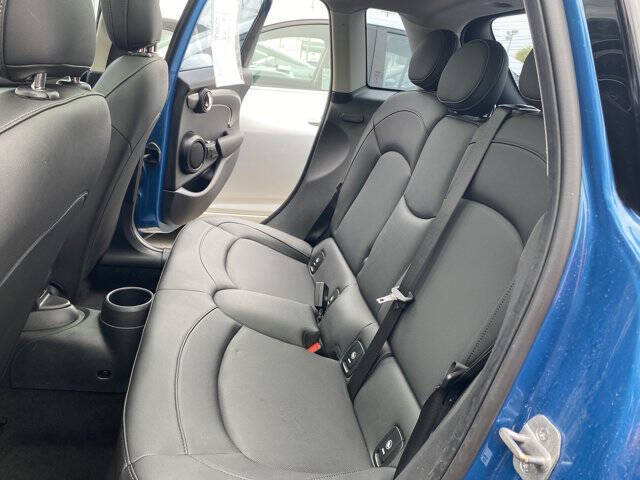 2024 MINI Hardtop 4 Door Cooper