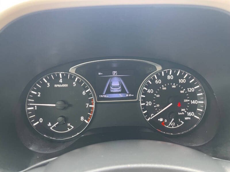 2016 Nissan Pathfinder Platinum