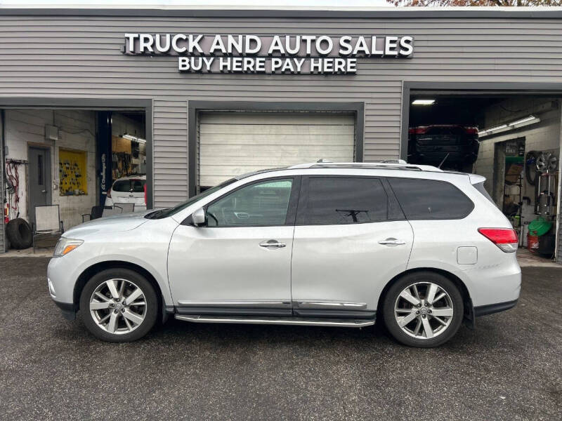 2016 Nissan Pathfinder Platinum