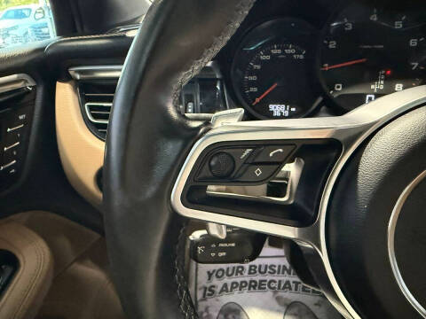 2020 Porsche Macan