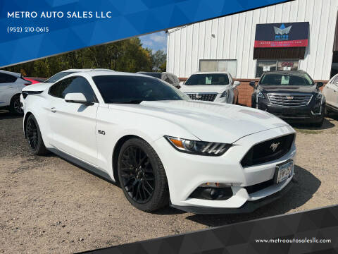 2017 Ford Mustang for sale at METRO AUTO SALES LLC in Lino Lakes MN