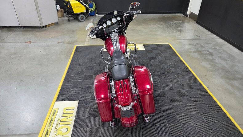 2017 Harley-Davidson FLH