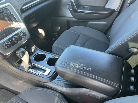 2015 GMC Acadia SLE-2