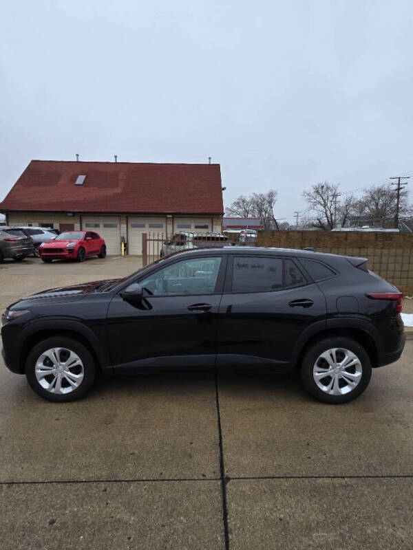 2024 Chevrolet Trax LS