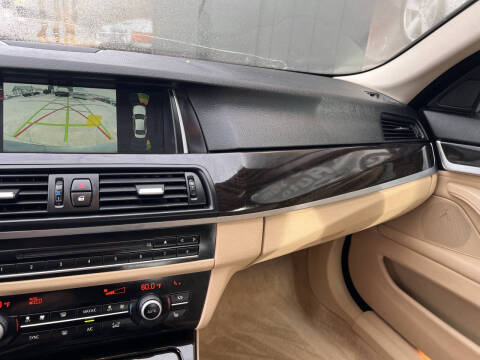 2014 BMW 5 Series 528i