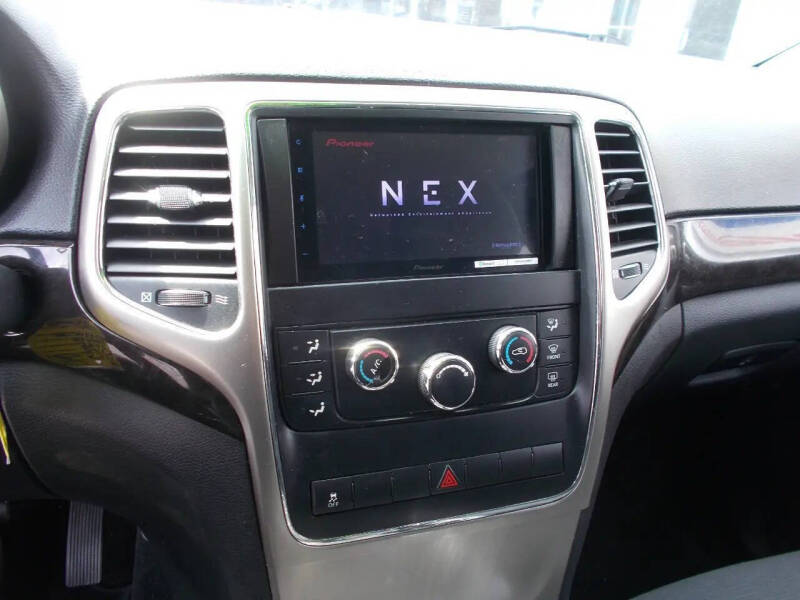 2013 Jeep Grand Cherokee Laredo
