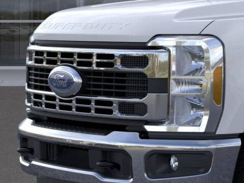 2025 Ford F-350 Super Duty XLT