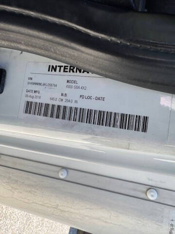 2019 International DuraStar 4300