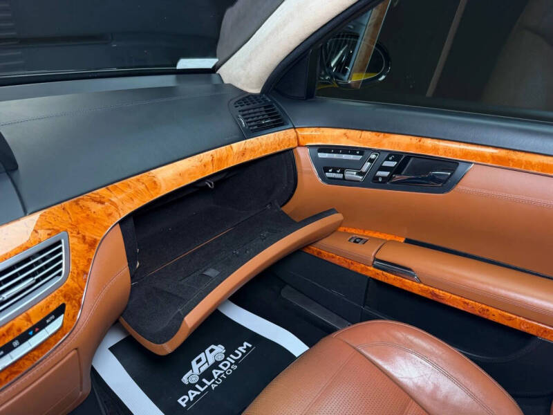 2007 Mercedes-Benz S-Class S 65 AMG