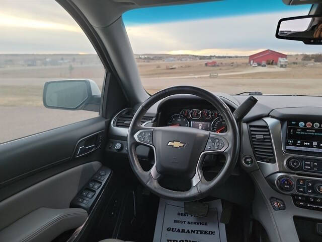 2017 Chevrolet Suburban LT