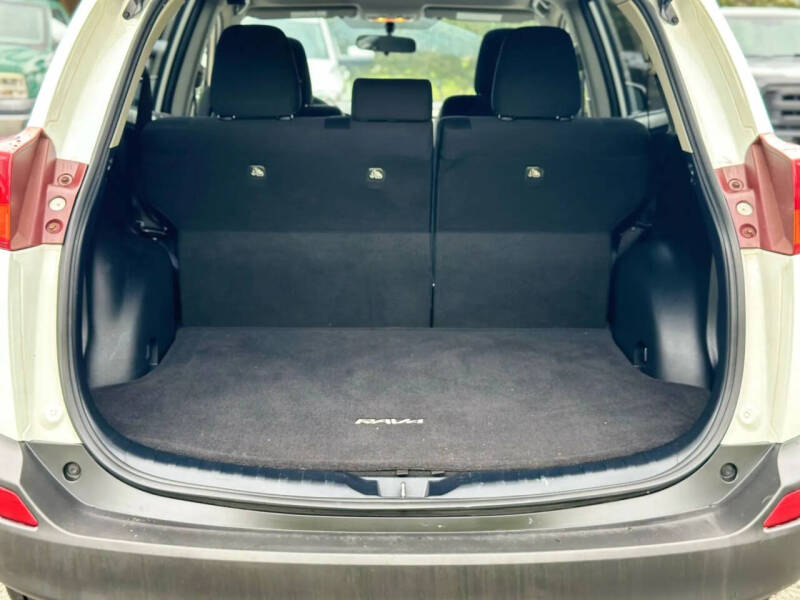 2013 Toyota RAV4 XLE