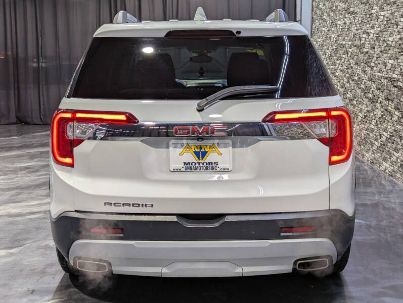 2021 GMC Acadia SLT