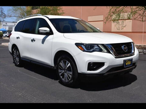 2017 Nissan Pathfinder SL