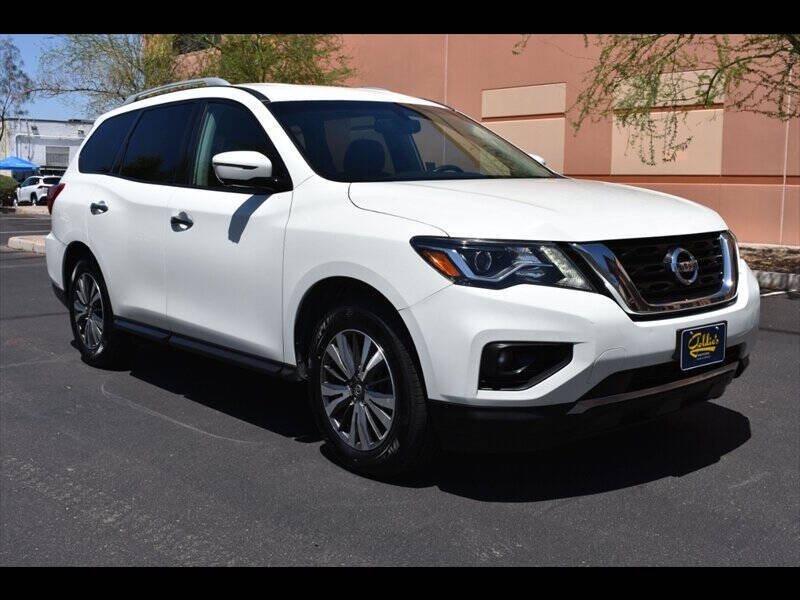 2017 Nissan Pathfinder SL