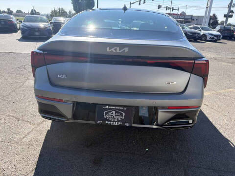 2026 Kia K5