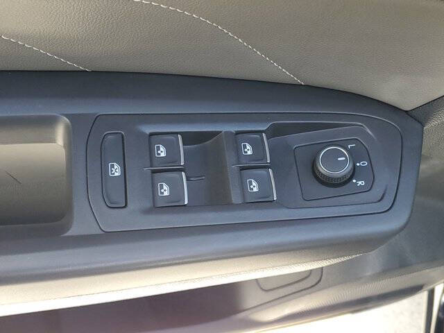 2022 Volkswagen Atlas SE