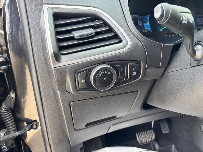 2024 Ford Edge