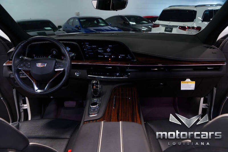 2022 Cadillac Escalade Premium Luxury