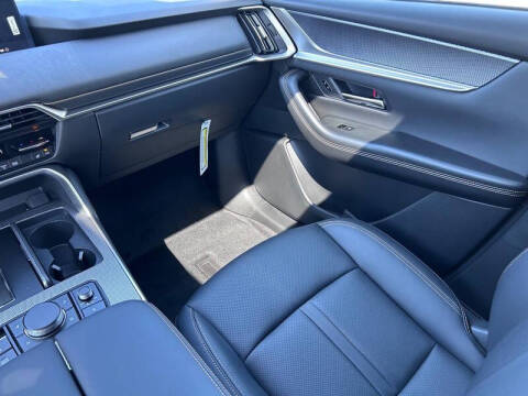 2025 Mazda CX-90 3.3 Turbo Preferred