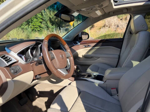 2011 Cadillac SRX Luxury Collection