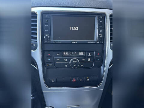 2011 Jeep Grand Cherokee Laredo