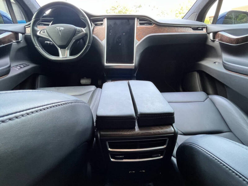 2018 Tesla Model X 75D