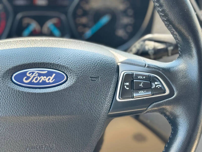 2019 Ford Escape SEL