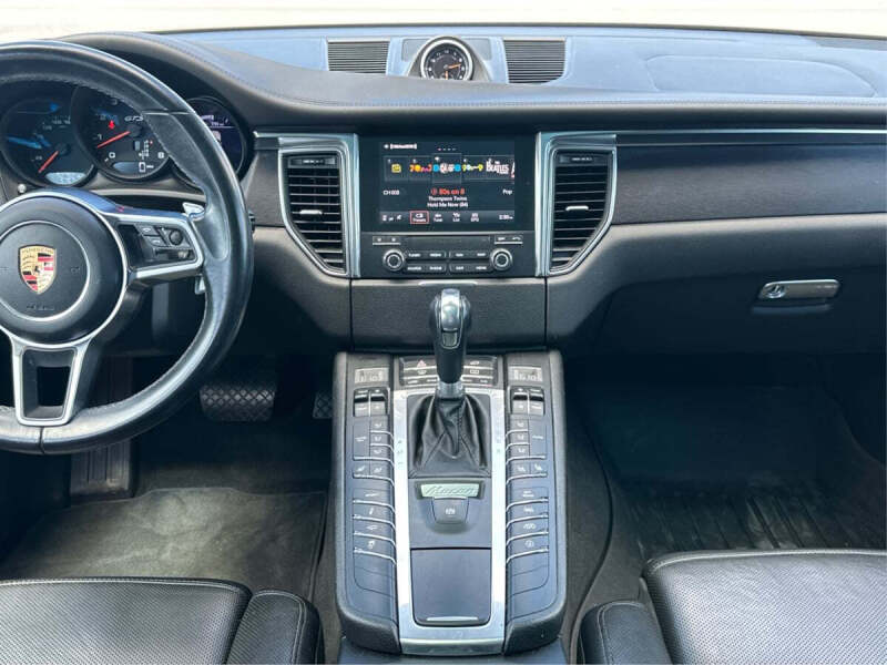 2018 Porsche Macan GTS