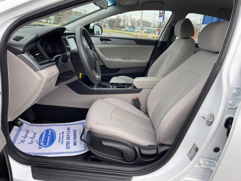 2019 Hyundai Sonata SE