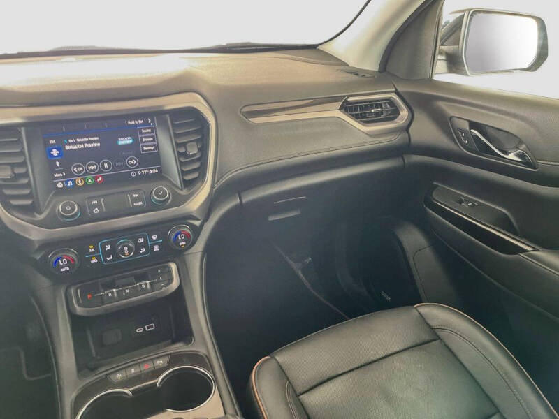 2020 GMC Acadia AT4