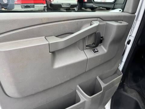 2019 Chevrolet Express LS 3500