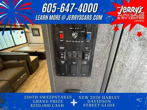 2026 Venture RV Sienna 311VDB