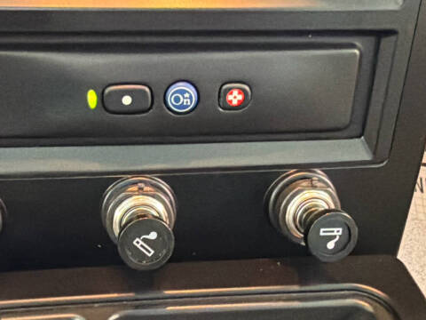 2004 HUMMER H2