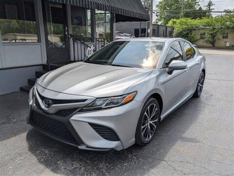 2019 Toyota Camry for sale at GAHANNA AUTO SALES in Gahanna OH