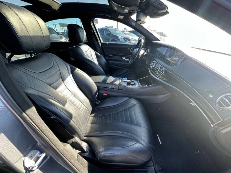 2015 Mercedes-Benz S-Class S 550